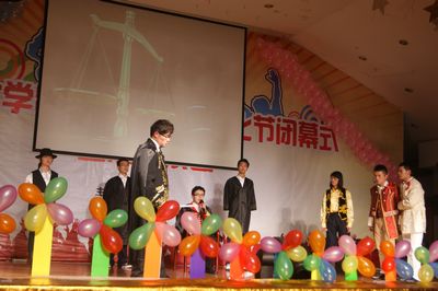 重庆大学第十二届外语文化节顺利闭幕