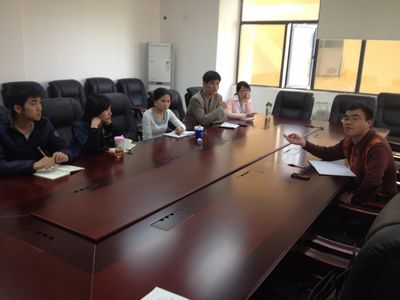 外国语学院党办召开例会,部署新学期工作