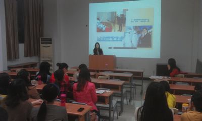 “关注两会 学习两会精神”——研究生2011级党支部组织生活成功开展