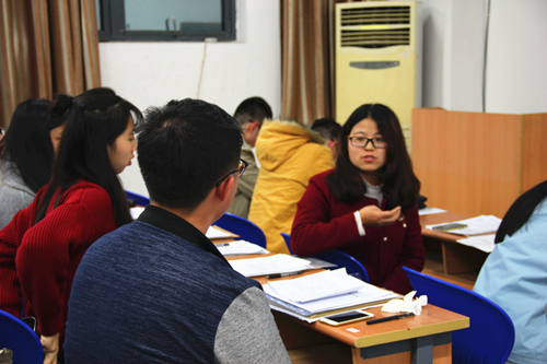 外国语学院2014级、2015级本科生第二次党支部会议